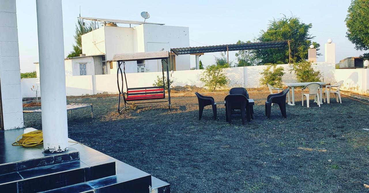 Krishna Farm & Forest Villa Bhuj Buitenkant foto